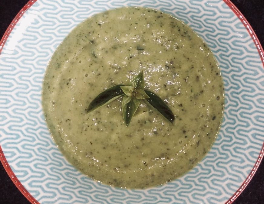 Velouté courgettes chèvre aux herbes