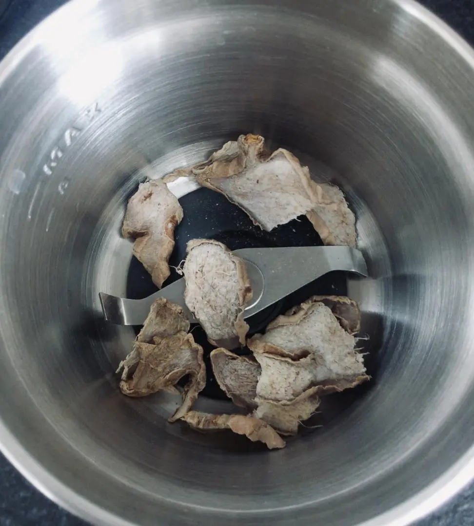 Gingembre dans la moulin