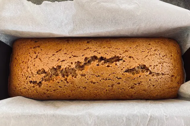 Pain d'épices sortant du four