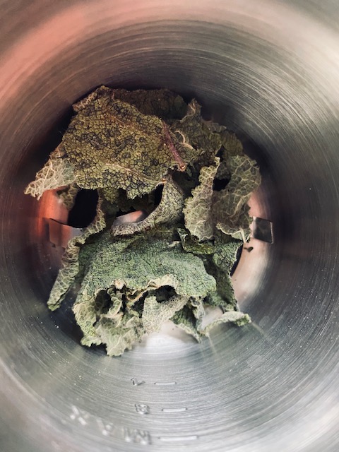 Sauge BIO dans le moulin